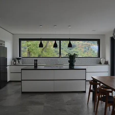 New! Luxury Corona With Private Swimming Pool 빌라 이세오