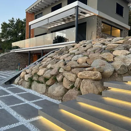 빌라 New! Luxury Corona With Private Swimming Pool 이세오